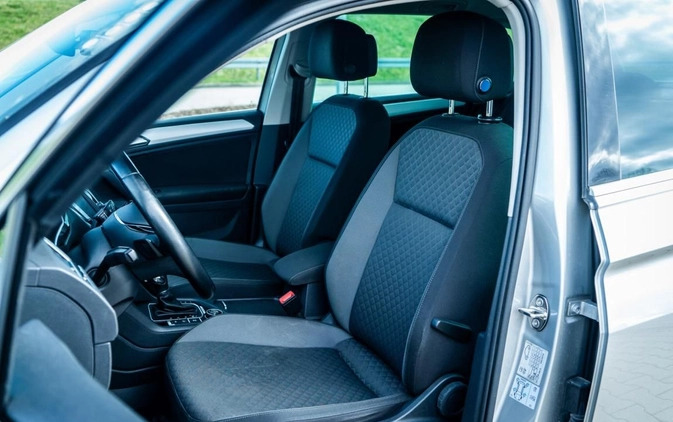 Volkswagen Tiguan cena 92000 przebieg: 125865, rok produkcji 2016 z Brzeg małe 301